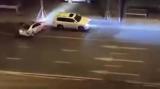 成都交警回應：豐田蘭德酷路澤追逐連撞轎車